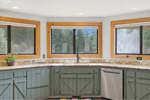 40875 Peoples Dr, Lebanon, OR 97355 - Photo 23