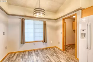 1614 SW 3rd St, Pendleton, OR 97801 - Photo 7