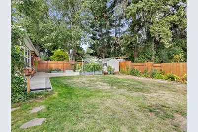 19675 SW Rosa Rd, Aloha, OR 97078 - Photo 5