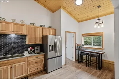 60398 Fox Glove Rd, Coos Bay, OR 97420 - Photo 23