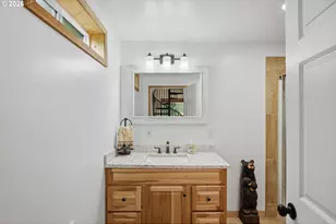 60398 Foxglove Rd, Coos Bay, OR 97420 - Photo 11