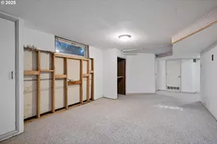 1580 Bonnie Way, Salem, OR 97304 - Photo 21