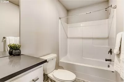 8465 SE Crabapple St, Hillsboro, OR 97123 - Photo 23