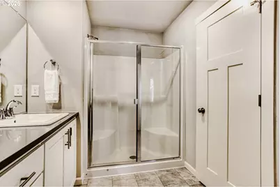 8465 SE Crabapple St, Hillsboro, OR 97123 - Photo 19