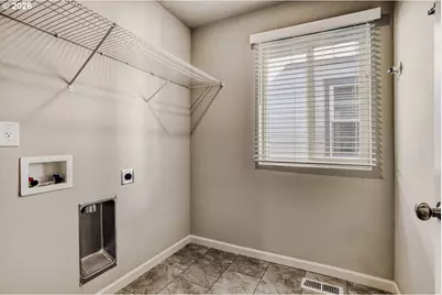 8465 SE Crabapple St, Hillsboro, OR 97123 - Photo 25