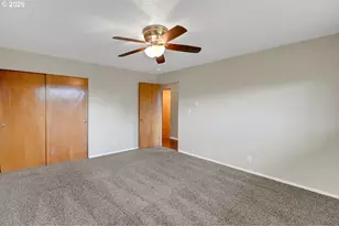 10723 SE Stephens St, Portland, OR 97216 - Photo 25