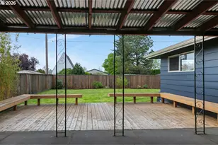 10723 SE Stephens St, Portland, OR 97216 - Photo 37