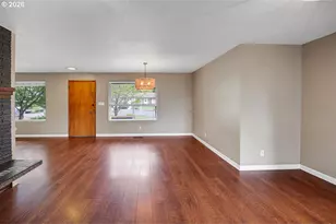 10723 SE Stephens St, Portland, OR 97216 - Photo 7