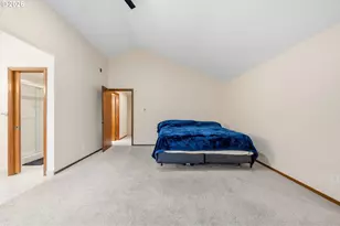 13825 SW Weir Rd, Beaverton, OR 97008 - Photo 15