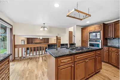 13825 SW Weir Rd, Beaverton, OR 97008 - Photo 11