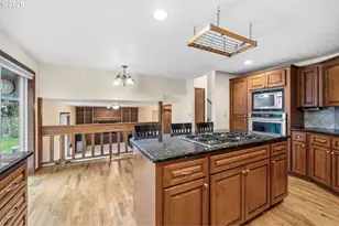 13825 SW Weir Rd, Beaverton, OR 97008 - Photo 11