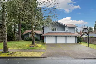 13825 SW Weir Rd, Beaverton, OR 97008 - Photo 3