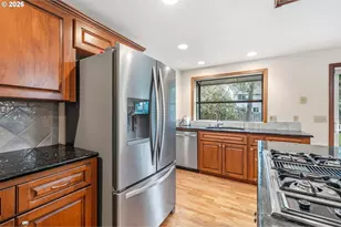 13825 SW Weir Rd, Beaverton, OR 97008 - Photo 11