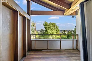 3366 NW Franklin Ct, Portland, OR 97210 - Photo 33