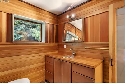 3366 NW Franklin Ct, Portland, OR 97210 - Photo 27