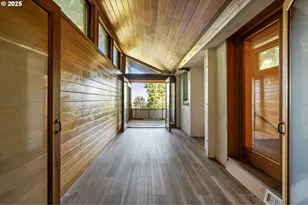 3366 NW Franklin Ct, Portland, OR 97210 - Photo 31