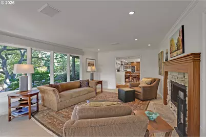 3646 SW 50th Ave, Portland, OR 97221 - Photo 7