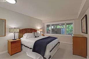3646 SW 50th Ave, Portland, OR 97221 - Photo 35
