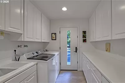 3646 SW 50th Ave, Portland, OR 97221 - Photo 31