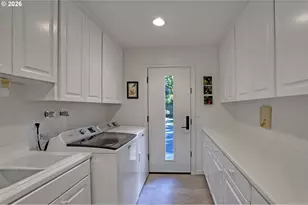 3646 SW 50th Ave, Portland, OR 97221 - Photo 31