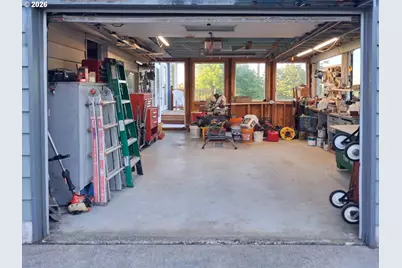 12115 NE Fremont St, Portland, OR 97220 - Photo 43