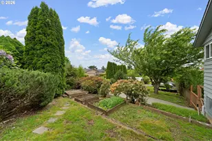 12115 NE Fremont St, Portland, OR 97220 - Photo 31