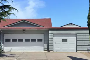 12115 NE Fremont St, Portland, OR 97220 - Photo 41