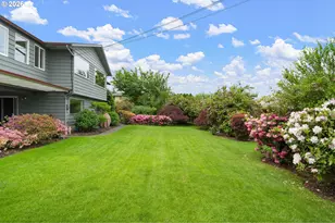 12115 NE Fremont St, Portland, OR 97220 - Photo 37