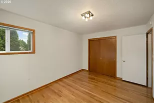 12115 NE Fremont St, Portland, OR 97220 - Photo 15