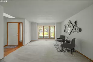 14934 SW Emerald Ct, Beaverton, OR 97007 - Photo 9