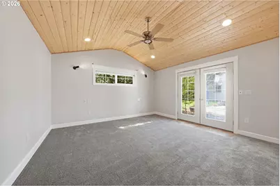 2245 NE Shepard Rd, Bend, OR 97701 - Photo 9