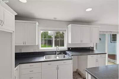 2245 NE Shepard Rd, Bend, OR 97701 - Photo 15