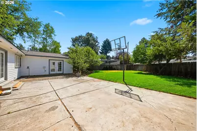 2245 NE Shepard Rd, Bend, OR 97701 - Photo 31