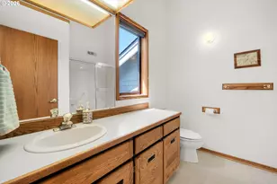 803 5th Ave, Hammond, OR 97121 - Photo 19