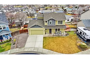 2122 NW Dawn Dr, Hermiston, OR 97838 - Photo 3