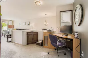 14876 NE Rose Pkwy, Portland, OR 97230 - Photo 17