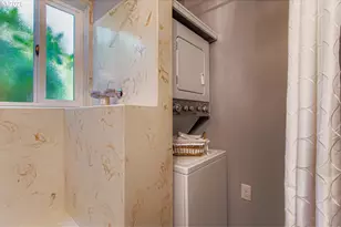 14876 NE Rose Pkwy, Portland, OR 97230 - Photo 25