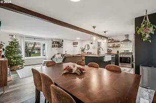 171 NE 18th St, Gresham, OR 97030 - Photo 11