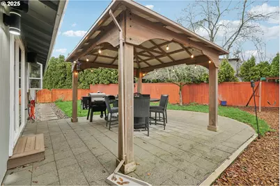 171 NE 18th St, Gresham, OR 97030 - Photo 27