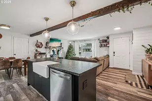 171 NE 18th St, Gresham, OR 97030 - Photo 15