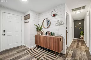 171 NE 18th St, Gresham, OR 97030 - Photo 5