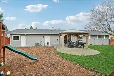 171 NE 18th St, Gresham, OR 97030 - Photo 33