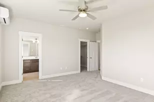2221 E Juniper Cir, La Center, WA 98629 - Photo 33