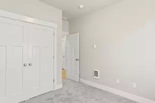 2221 E Juniper Cir, La Center, WA 98629 - Photo 29