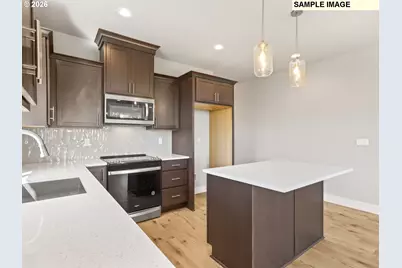 2221 E Juniper Cir #15, La Center, WA 98629 - Photo 9
