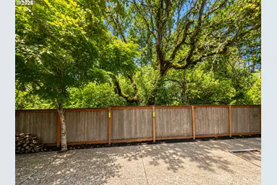 8030 SW 160th Ave, Beaverton, OR 97007 - Photo 25