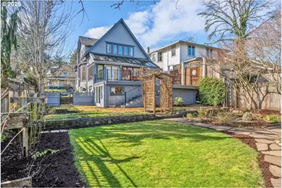 532 SE 69th Ave, Portland, OR 97215 - Photo 43