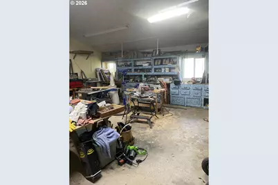 63416 Railroad Rd, Coos Bay, OR 97420 - Photo 27