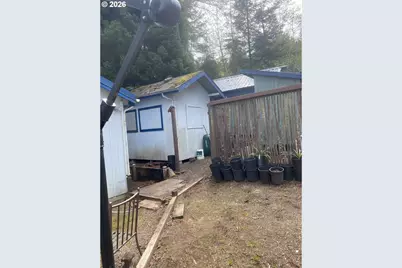 63416 Railroad Rd, Coos Bay, OR 97420 - Photo 11
