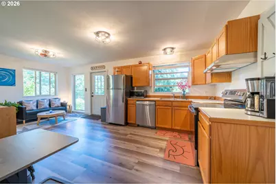 426 N Vista Ter, Otis, OR 97368 - Photo 15